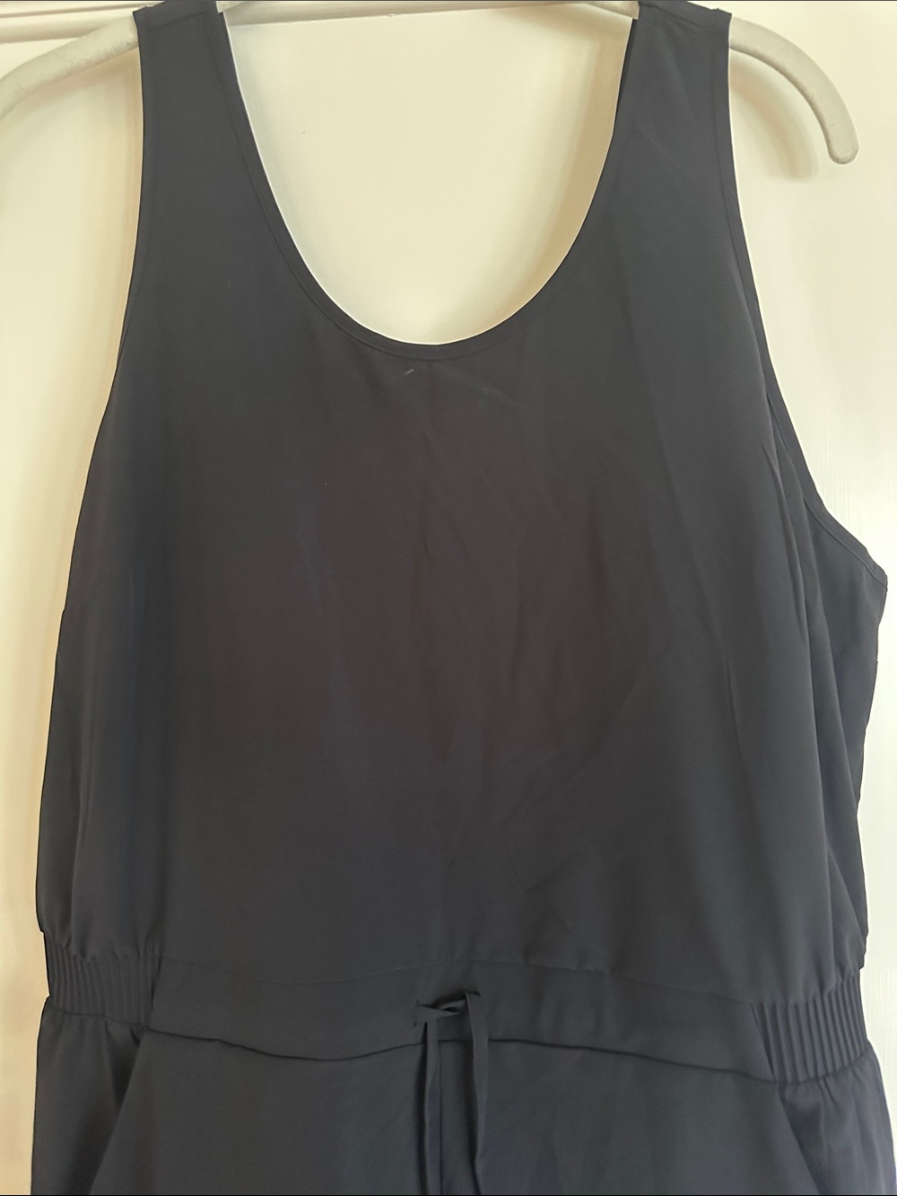 Lightweight stretch Sleeveless Black Jumpsuit with Waist Tie - Picture 5 of 5
